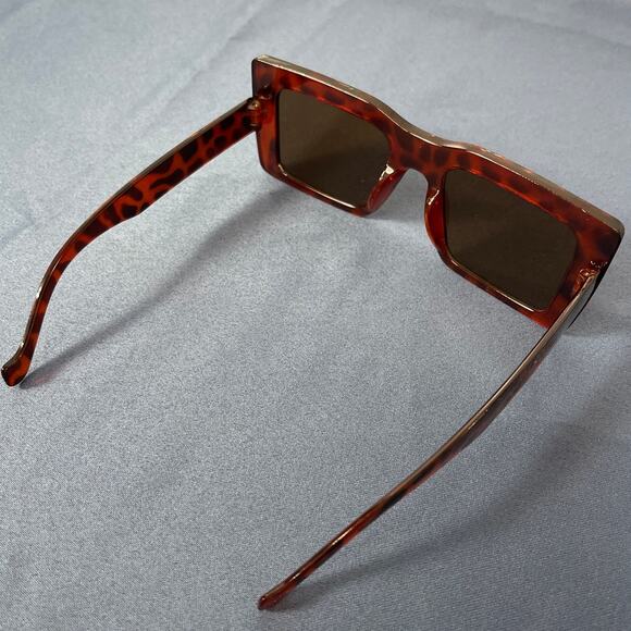 Animal Print Square Frame Fashion Sunglasses Brown Lenses - Picture 4 of 8